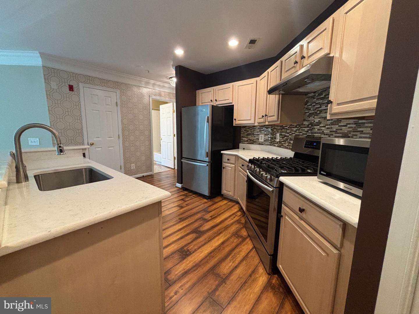 12491 HAYES CT #303, FAIRFAX, Virginia 22033, 2 Bedrooms Bedrooms, ,2 BathroomsBathrooms,Residential,For sale,12491 HAYES CT #303,VAFX2249190 MLS # VAFX2249190