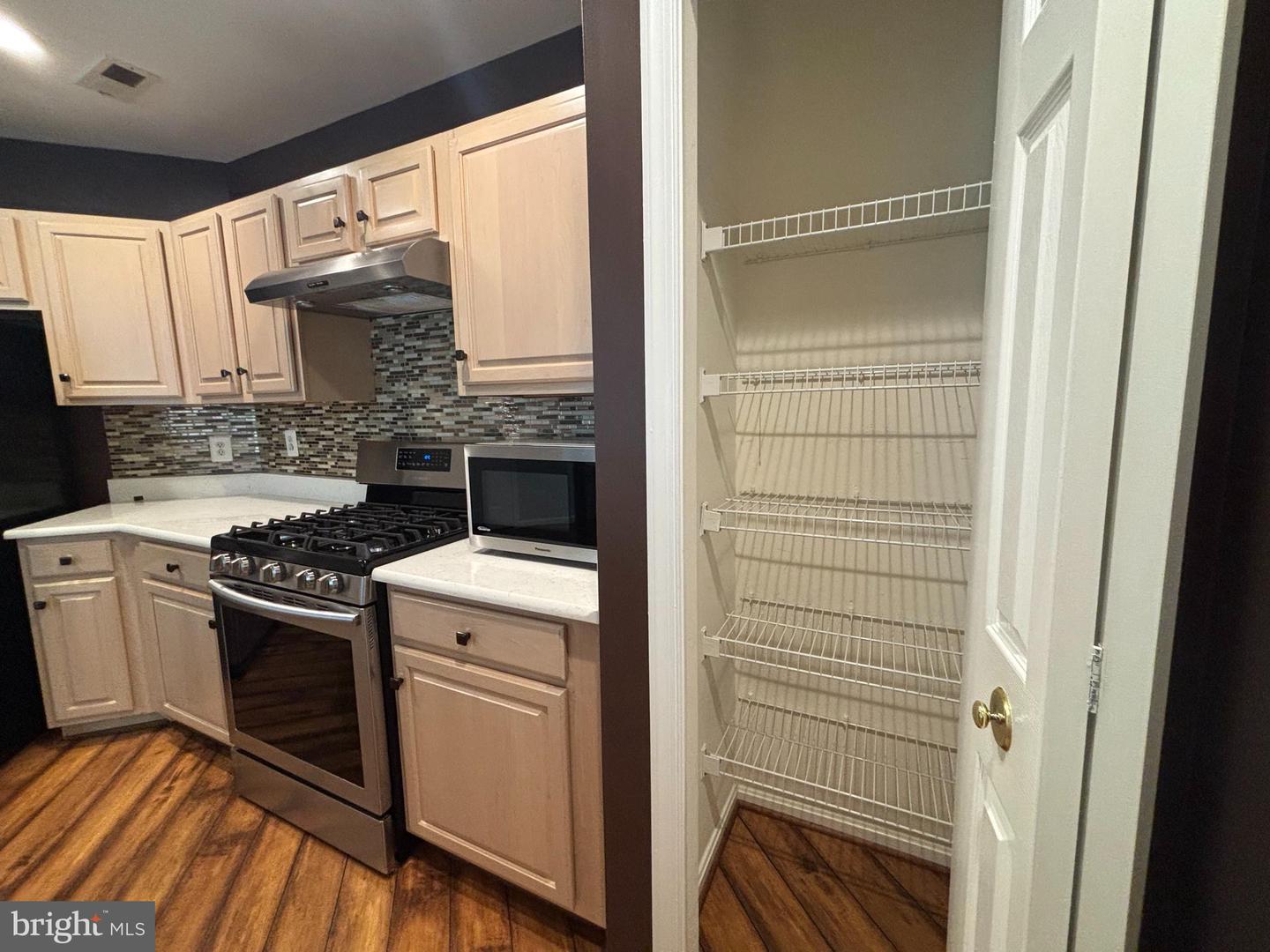 12491 HAYES CT #303, FAIRFAX, Virginia 22033, 2 Bedrooms Bedrooms, ,2 BathroomsBathrooms,Residential,For sale,12491 HAYES CT #303,VAFX2249190 MLS # VAFX2249190