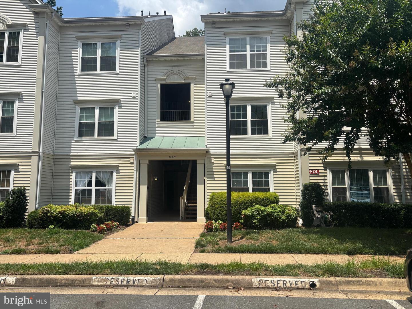 12491 HAYES CT #303, FAIRFAX, Virginia 22033, 2 Bedrooms Bedrooms, ,2 BathroomsBathrooms,Residential,For sale,12491 HAYES CT #303,VAFX2249190 MLS # VAFX2249190