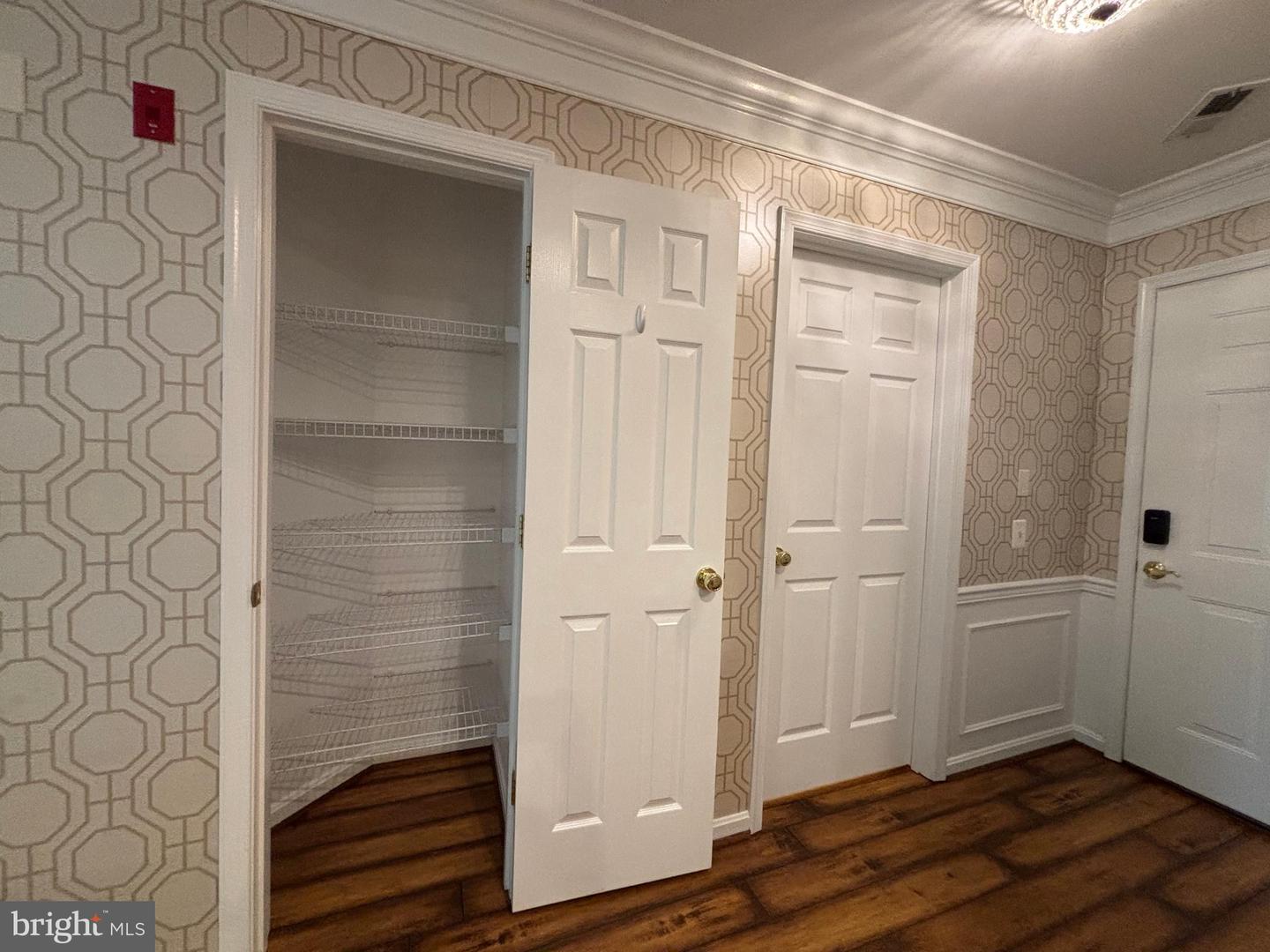 12491 HAYES CT #303, FAIRFAX, Virginia 22033, 2 Bedrooms Bedrooms, ,2 BathroomsBathrooms,Residential,For sale,12491 HAYES CT #303,VAFX2249190 MLS # VAFX2249190