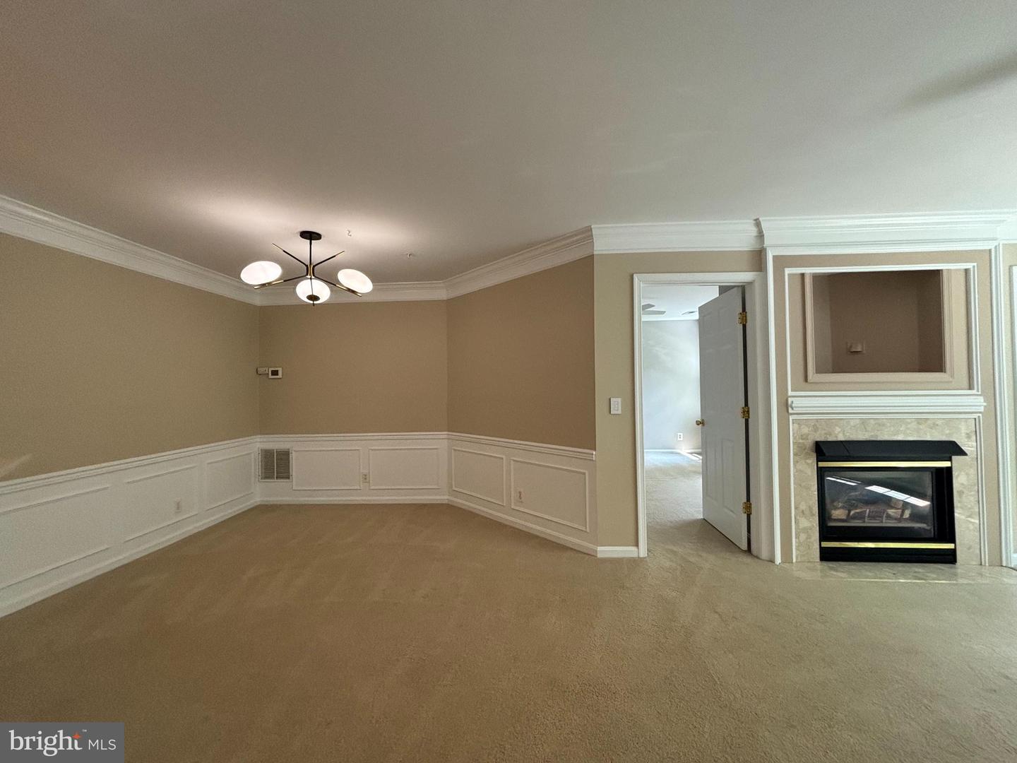 12491 HAYES CT #303, FAIRFAX, Virginia 22033, 2 Bedrooms Bedrooms, ,2 BathroomsBathrooms,Residential,For sale,12491 HAYES CT #303,VAFX2249190 MLS # VAFX2249190
