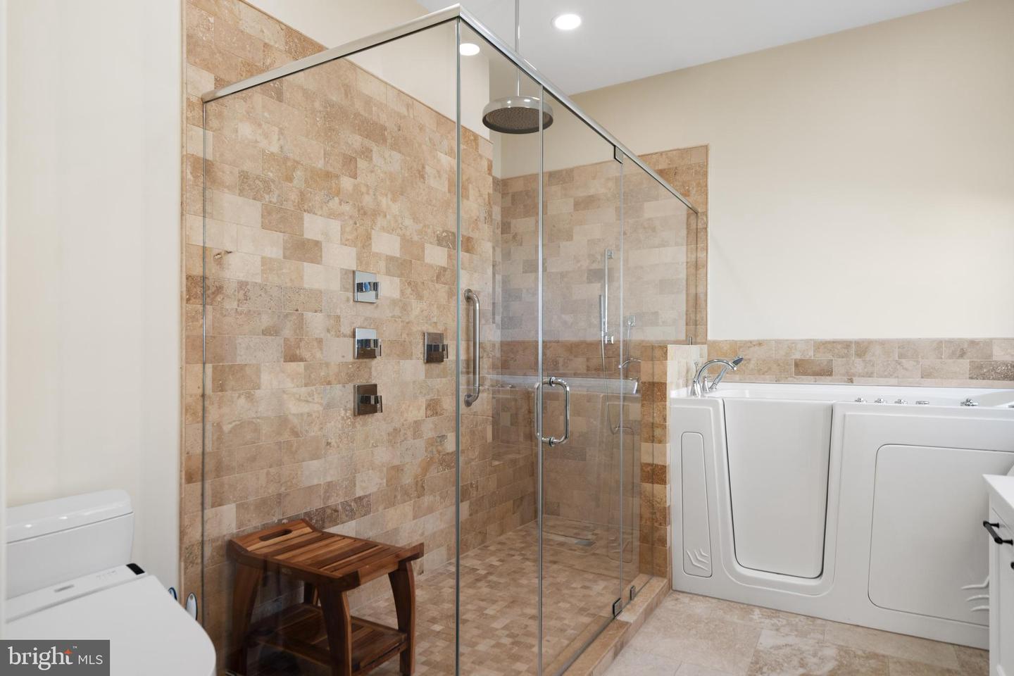 15476 CHAMPIONSHIP DR, HAYMARKET, Virginia 20169, 3 Bedrooms Bedrooms, ,3 BathroomsBathrooms,Residential,For sale,15476 CHAMPIONSHIP DR,VAPW2097556 MLS # VAPW2097556