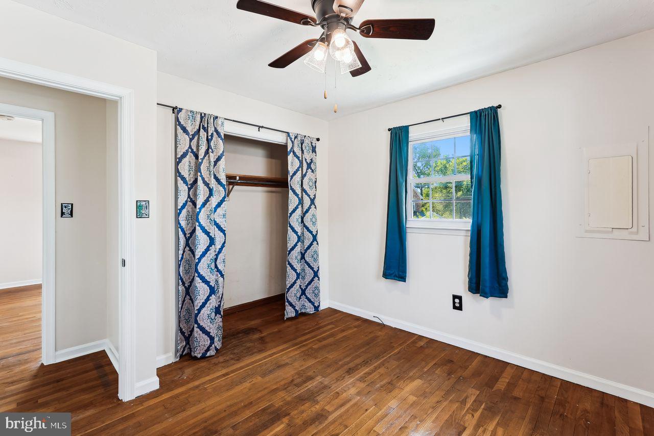 1101 VIRGINIA AVE, FRONT ROYAL, Virginia 22630, 3 Bedrooms Bedrooms, ,2 BathroomsBathrooms,Residential,For sale,1101 VIRGINIA AVE,VAWR2011546 MLS # VAWR2011546