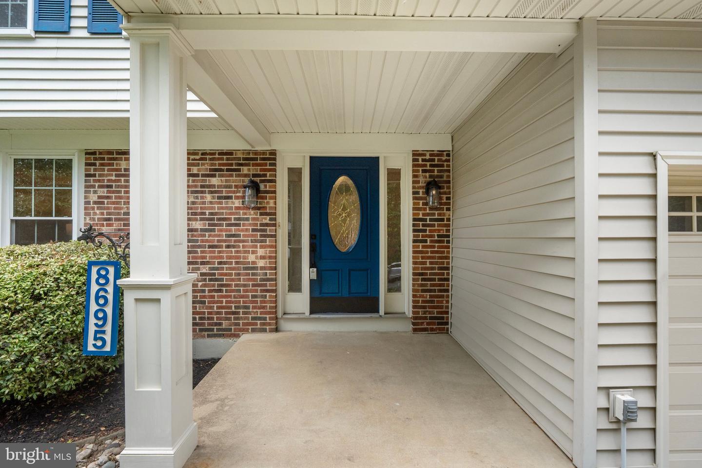 8695 YOUNG CT, SPRINGFIELD, Virginia 22153, 4 Bedrooms Bedrooms, ,3 BathroomsBathrooms,Residential,For sale,8695 YOUNG CT,VAFX2249308 MLS # VAFX2249308