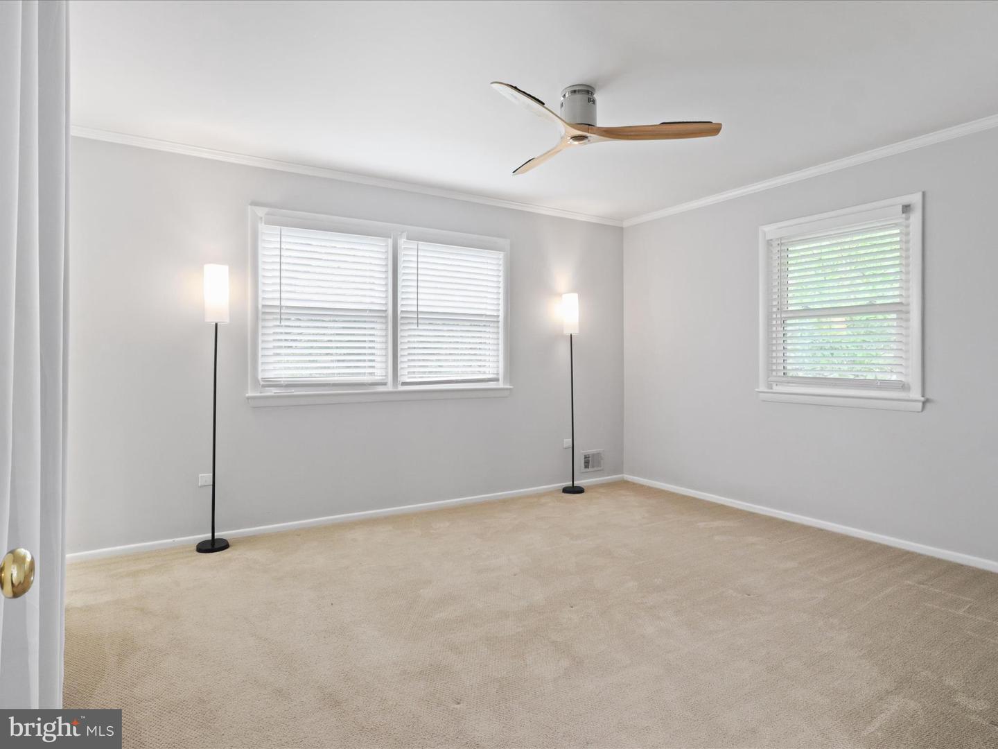8323 BLOWING ROCK RD, ALEXANDRIA, Virginia 22309, 4 Bedrooms Bedrooms, ,2 BathroomsBathrooms,Residential,For sale,8323 BLOWING ROCK RD,VAFX2249344 MLS # VAFX2249344