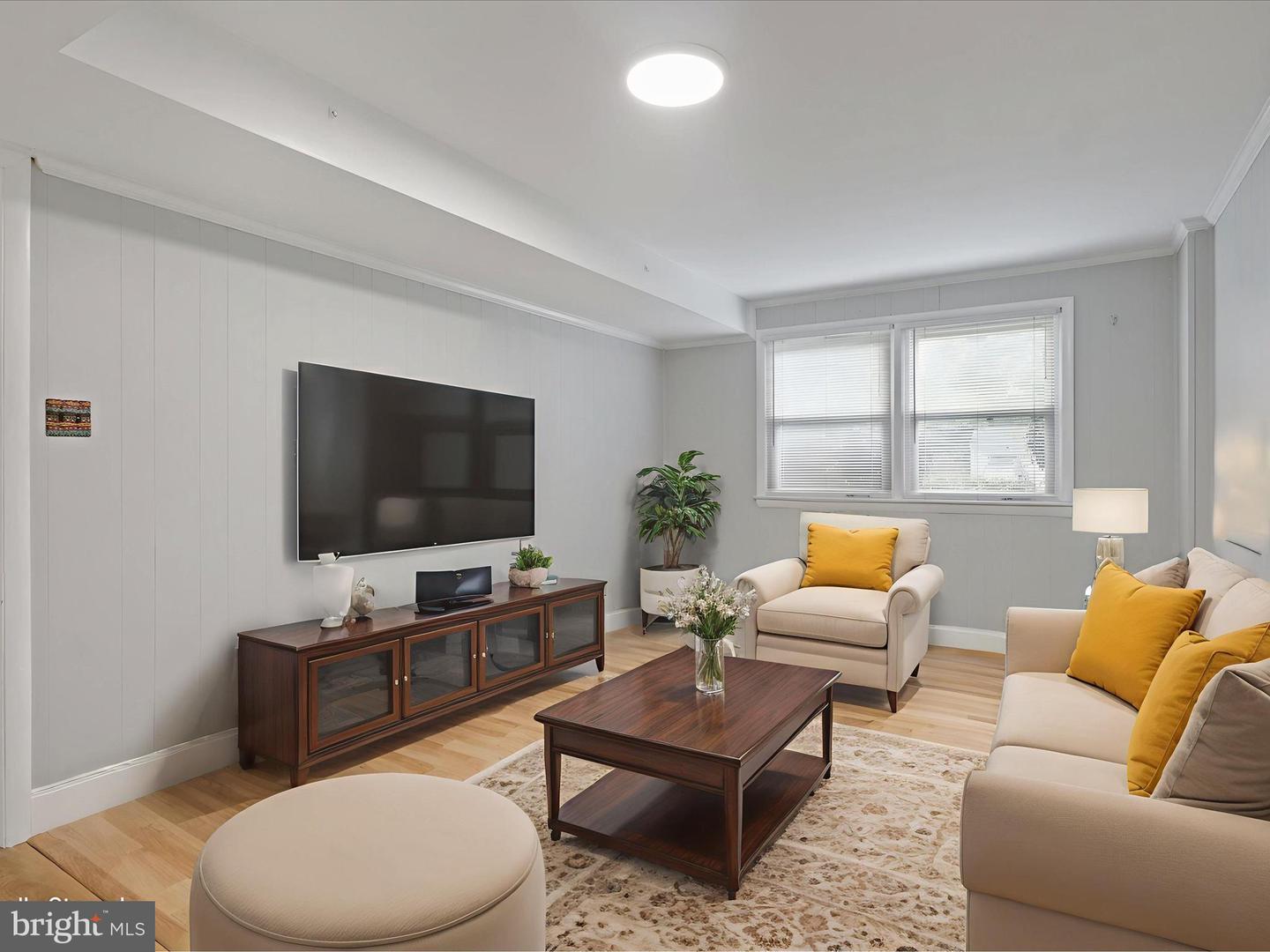 8323 BLOWING ROCK RD, ALEXANDRIA, Virginia 22309, 4 Bedrooms Bedrooms, ,2 BathroomsBathrooms,Residential,For sale,8323 BLOWING ROCK RD,VAFX2249344 MLS # VAFX2249344