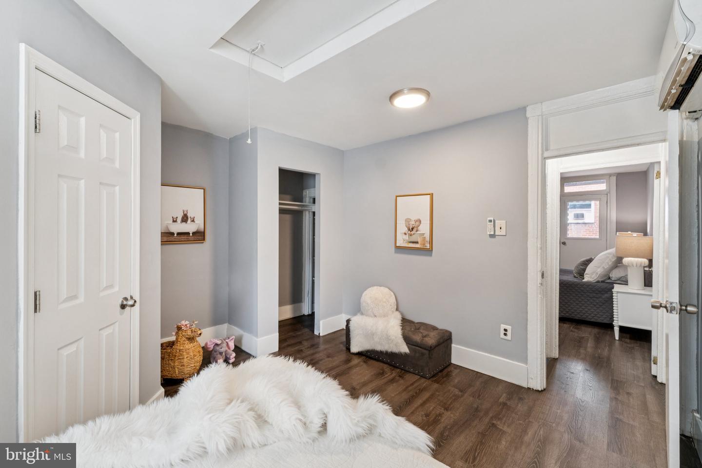 913 COLUMBIA RD NW, WASHINGTON, District Of Columbia 20001, 4 Bedrooms Bedrooms, ,3 BathroomsBathrooms,Residential,For sale,913 COLUMBIA RD NW,DCDC2206878 MLS # DCDC2206878
