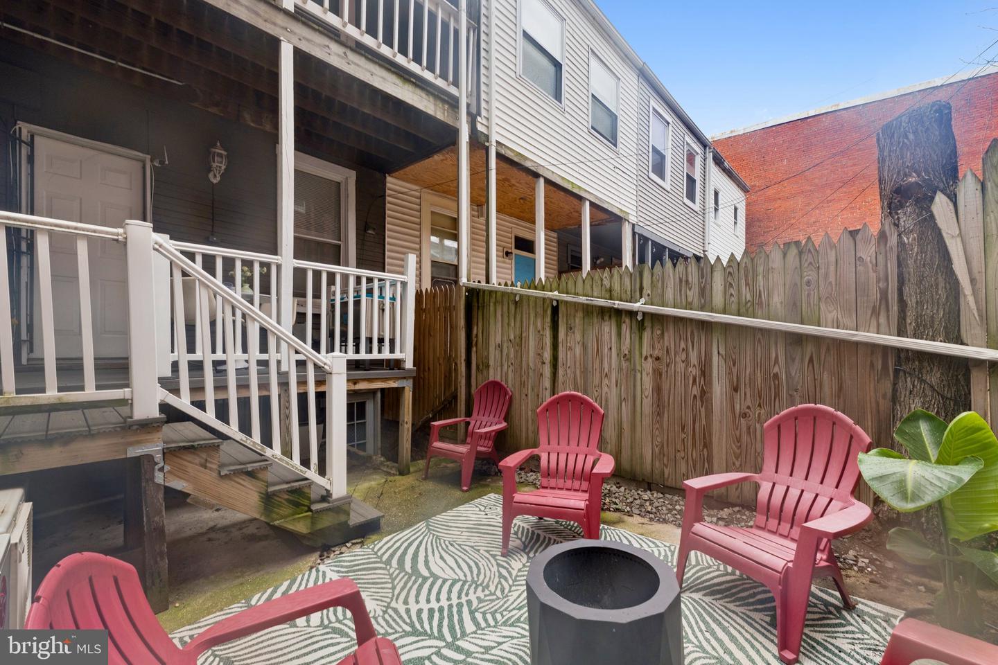 913 COLUMBIA RD NW, WASHINGTON, District Of Columbia 20001, 4 Bedrooms Bedrooms, ,3 BathroomsBathrooms,Residential,For sale,913 COLUMBIA RD NW,DCDC2206878 MLS # DCDC2206878