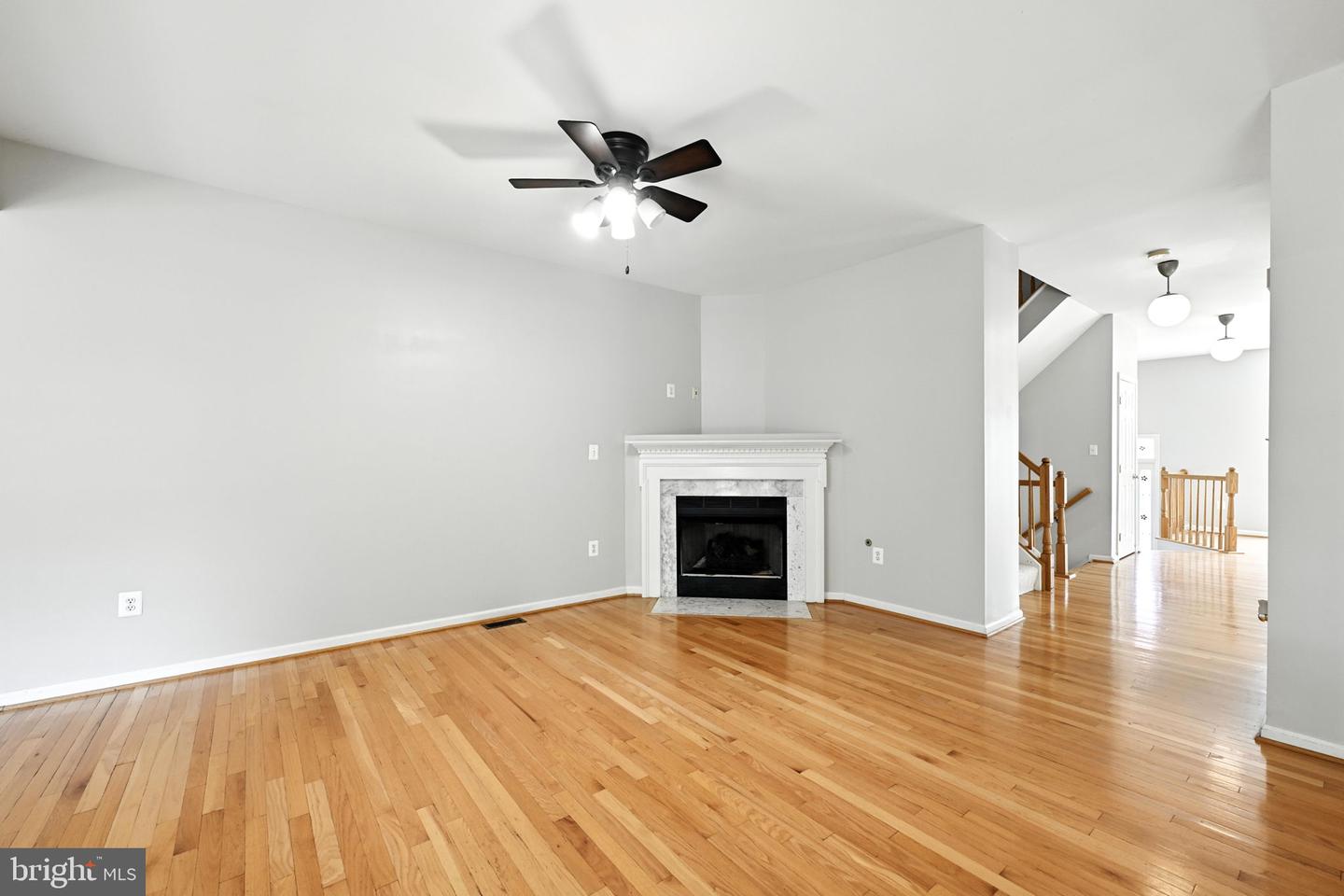 13238 MAPLE CREEK LN, CENTREVILLE, Virginia 20120, 3 Bedrooms Bedrooms, ,3 BathroomsBathrooms,Residential,For sale,13238 MAPLE CREEK LN,VAFX2249352 MLS # VAFX2249352