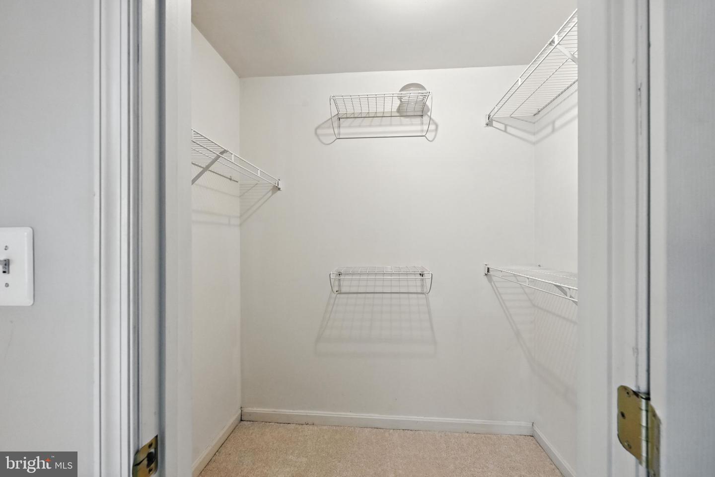 13238 MAPLE CREEK LN, CENTREVILLE, Virginia 20120, 3 Bedrooms Bedrooms, ,3 BathroomsBathrooms,Residential,For sale,13238 MAPLE CREEK LN,VAFX2249352 MLS # VAFX2249352