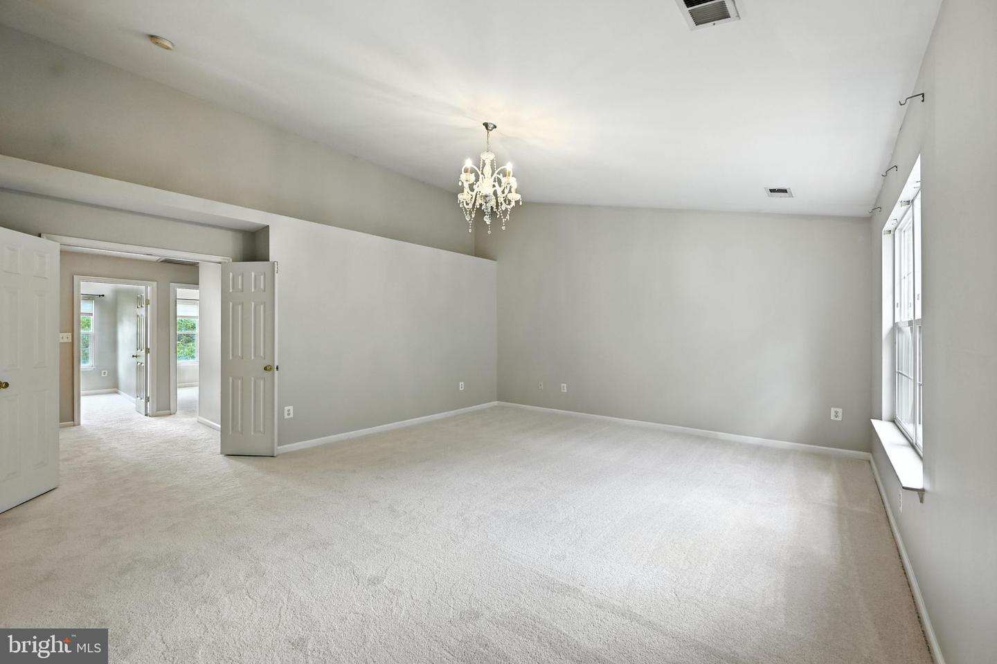 13238 MAPLE CREEK LN, CENTREVILLE, Virginia 20120, 3 Bedrooms Bedrooms, ,3 BathroomsBathrooms,Residential,For sale,13238 MAPLE CREEK LN,VAFX2249352 MLS # VAFX2249352