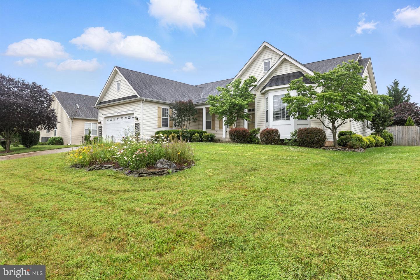 125 DEWBERRY DR, WINCHESTER, Virginia 22602, 3 Bedrooms Bedrooms, ,2 BathroomsBathrooms,Residential,For sale,125 DEWBERRY DR,VAFV2035022 MLS # VAFV2035022