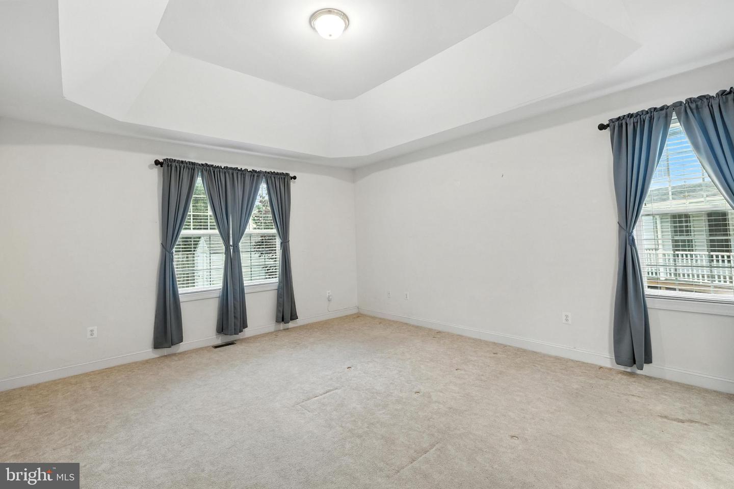 125 DEWBERRY DR, WINCHESTER, Virginia 22602, 3 Bedrooms Bedrooms, ,2 BathroomsBathrooms,Residential,For sale,125 DEWBERRY DR,VAFV2035022 MLS # VAFV2035022