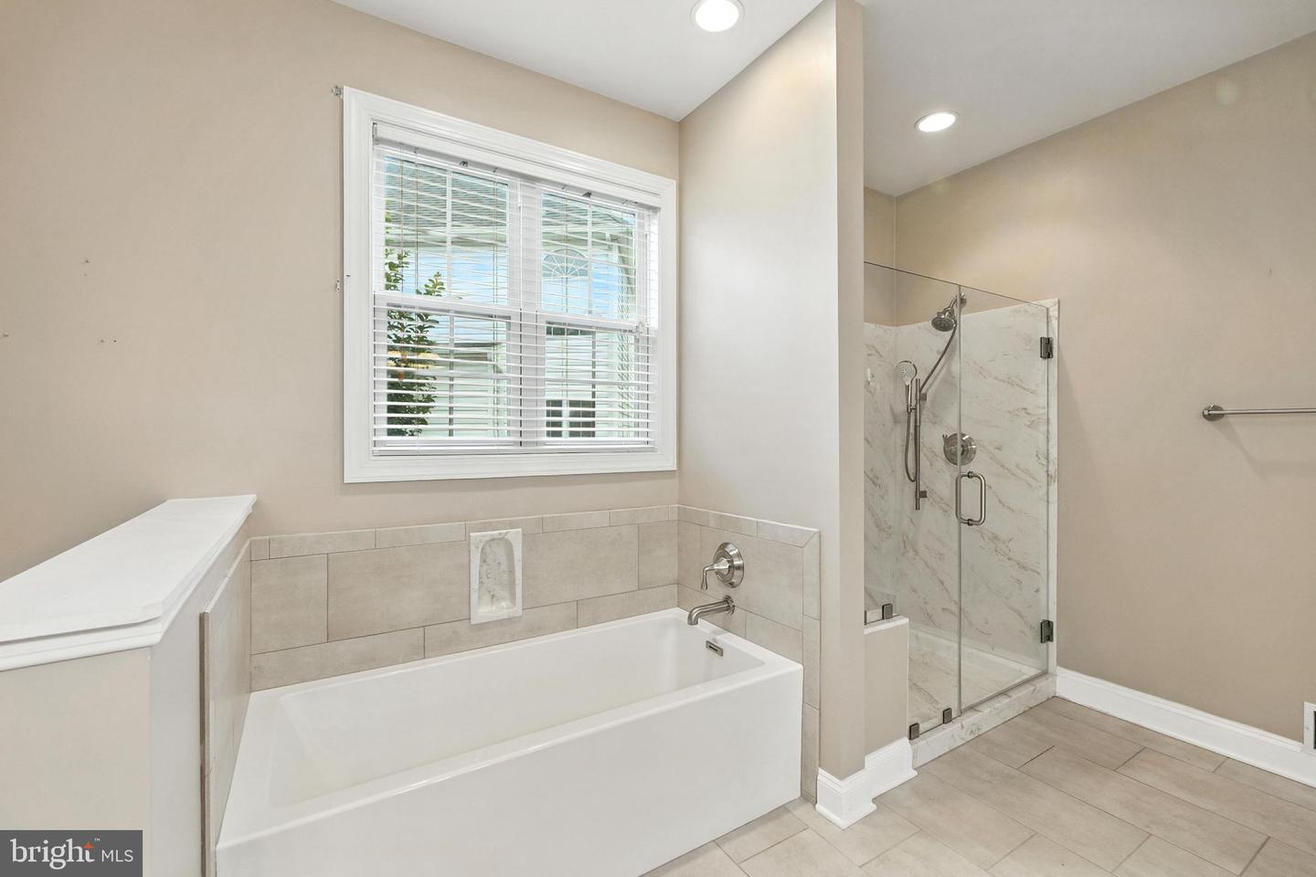 125 DEWBERRY DR, WINCHESTER, Virginia 22602, 3 Bedrooms Bedrooms, ,2 BathroomsBathrooms,Residential,For sale,125 DEWBERRY DR,VAFV2035022 MLS # VAFV2035022