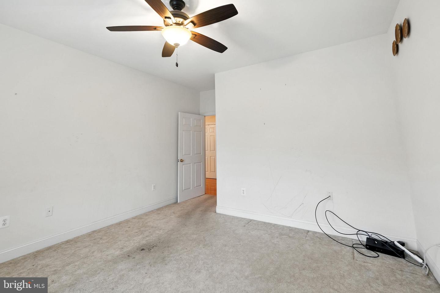 125 DEWBERRY DR, WINCHESTER, Virginia 22602, 3 Bedrooms Bedrooms, ,2 BathroomsBathrooms,Residential,For sale,125 DEWBERRY DR,VAFV2035022 MLS # VAFV2035022