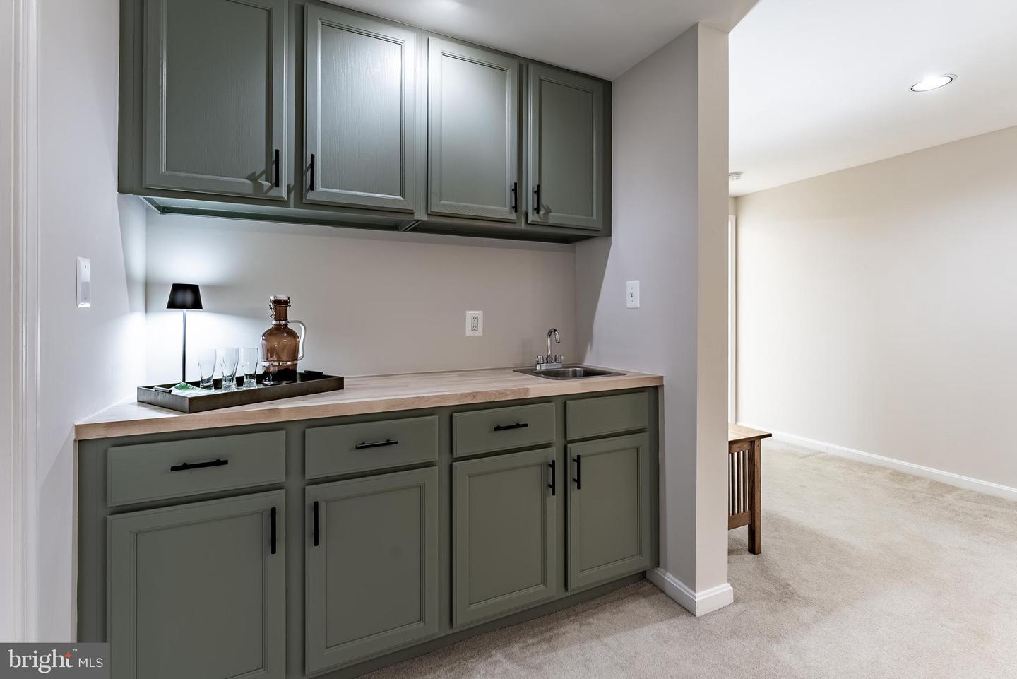 5303 JERELL CT, BURKE, Virginia 22015, 4 Bedrooms Bedrooms, ,2 BathroomsBathrooms,Residential,For sale,5303 JERELL CT,VAFX2249398 MLS # VAFX2249398