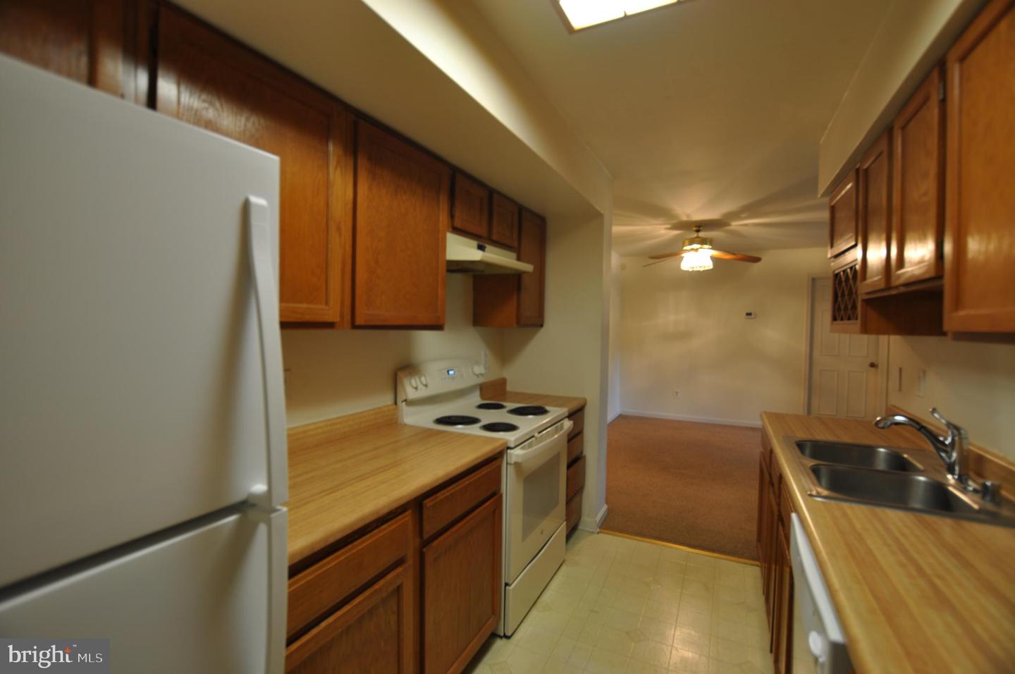 6204-B REDINS DR, ALEXANDRIA, Virginia 22310, 2 Bedrooms Bedrooms, ,2 BathroomsBathrooms,Residential,For sale,6204-B REDINS DR,VAFX2249456 MLS # VAFX2249456