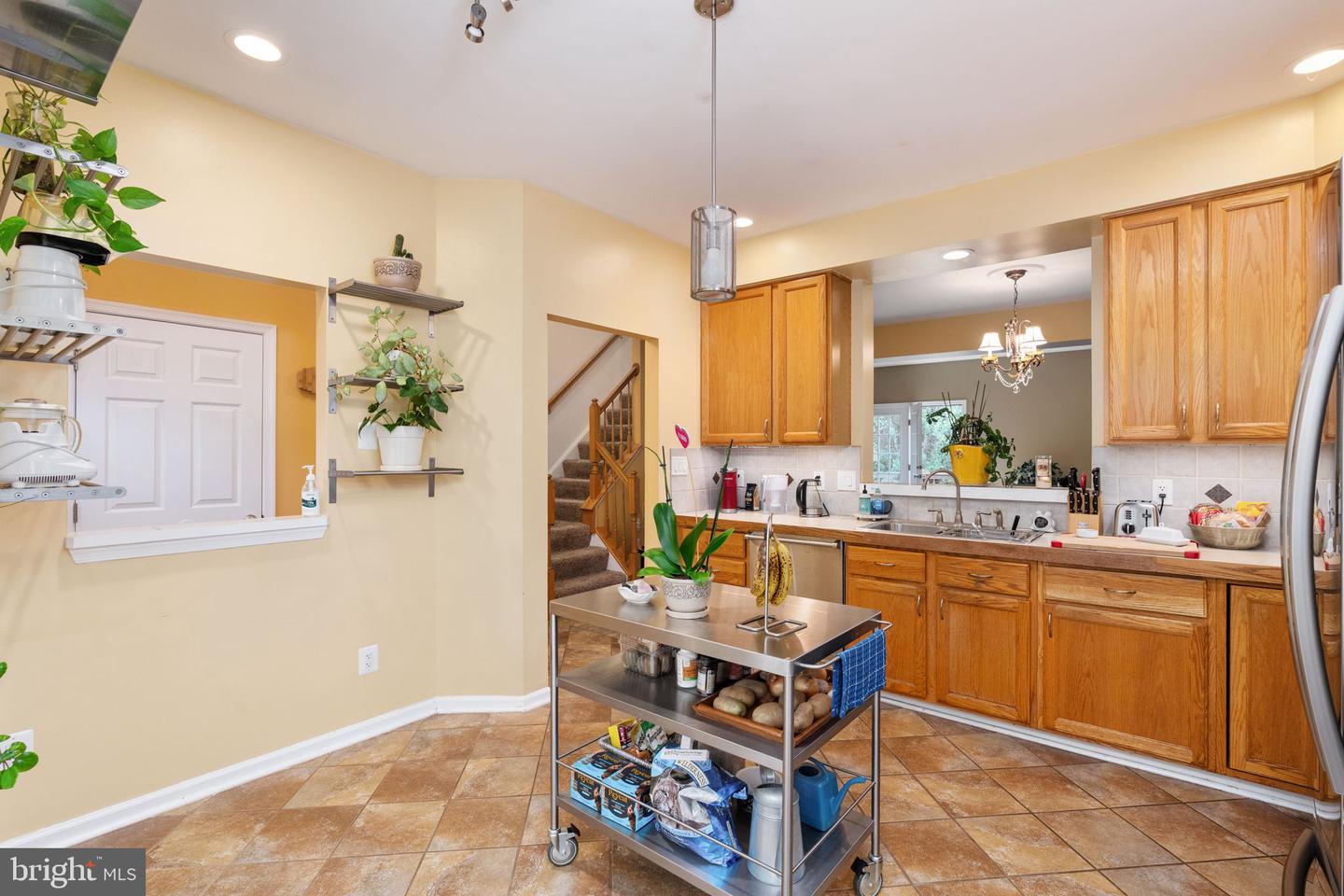 2580 SYLVAN MOOR LN, WOODBRIDGE, Virginia 22191, 4 Bedrooms Bedrooms, ,2 BathroomsBathrooms,Residential,For sale,2580 SYLVAN MOOR LN,VAPW2097676 MLS # VAPW2097676