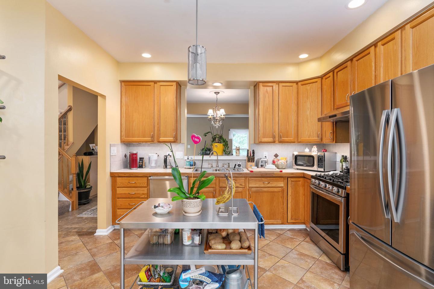 2580 SYLVAN MOOR LN, WOODBRIDGE, Virginia 22191, 4 Bedrooms Bedrooms, ,2 BathroomsBathrooms,Residential,For sale,2580 SYLVAN MOOR LN,VAPW2097676 MLS # VAPW2097676
