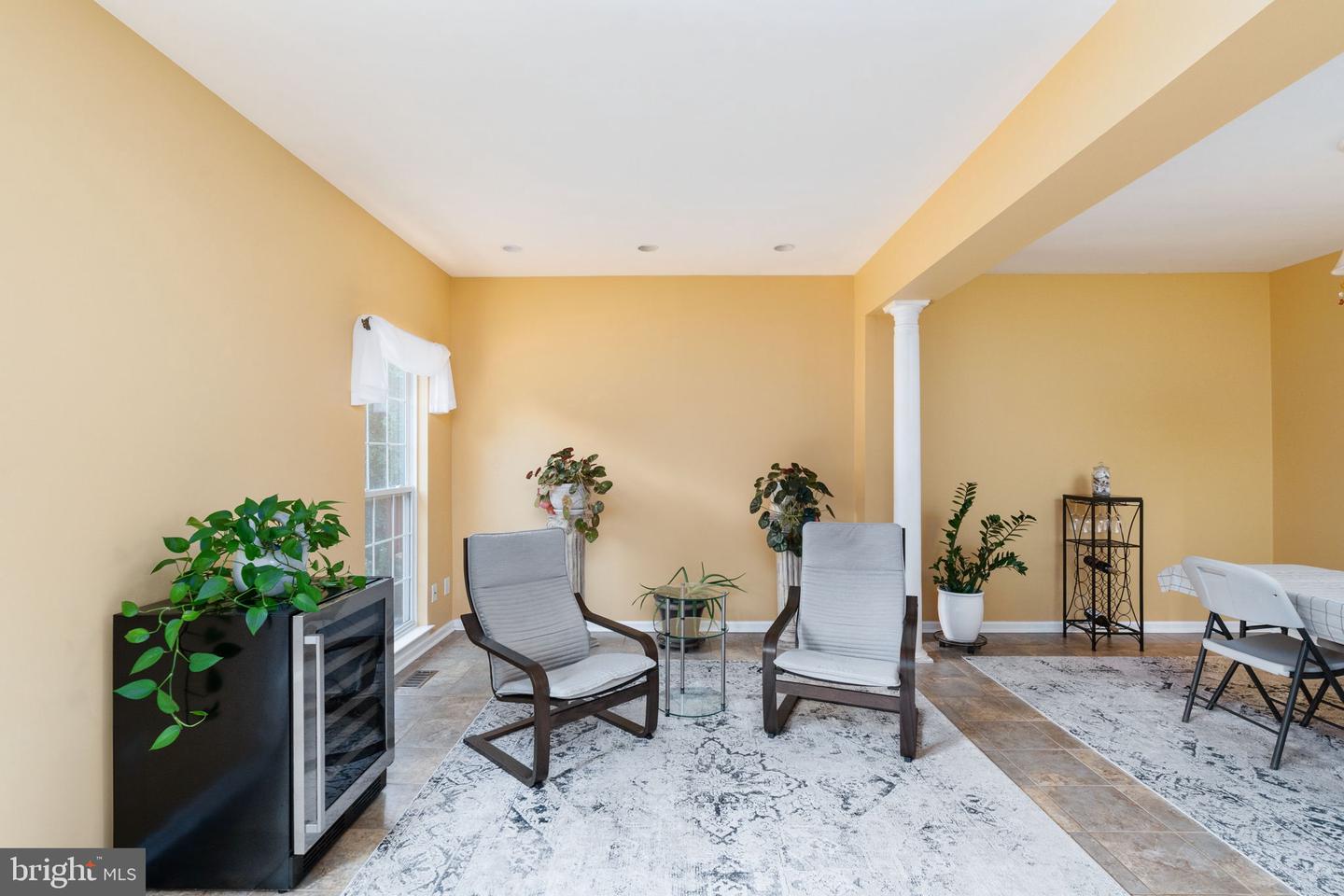 2580 SYLVAN MOOR LN, WOODBRIDGE, Virginia 22191, 4 Bedrooms Bedrooms, ,2 BathroomsBathrooms,Residential,For sale,2580 SYLVAN MOOR LN,VAPW2097676 MLS # VAPW2097676