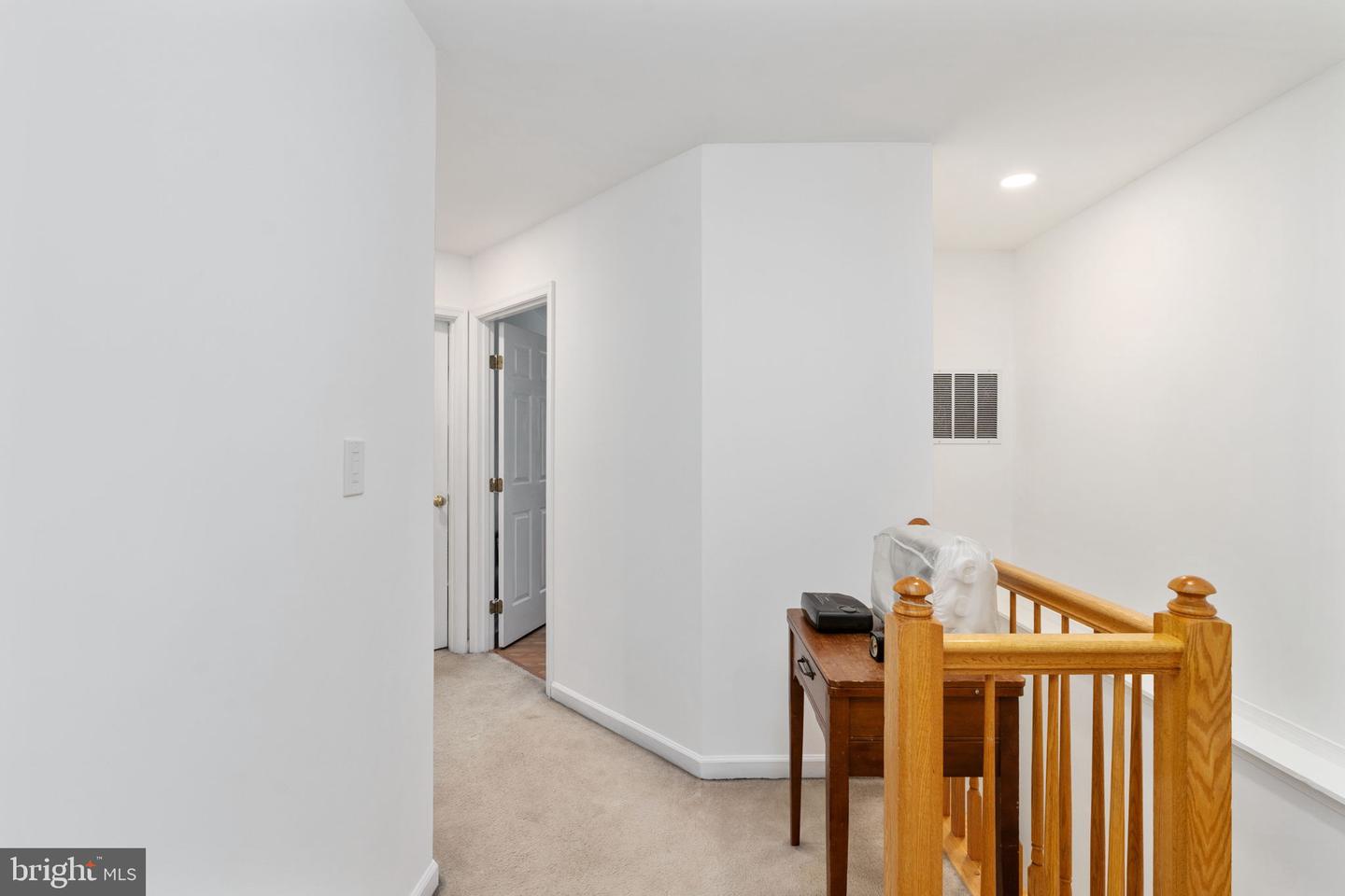 2580 SYLVAN MOOR LN, WOODBRIDGE, Virginia 22191, 4 Bedrooms Bedrooms, ,2 BathroomsBathrooms,Residential,For sale,2580 SYLVAN MOOR LN,VAPW2097676 MLS # VAPW2097676