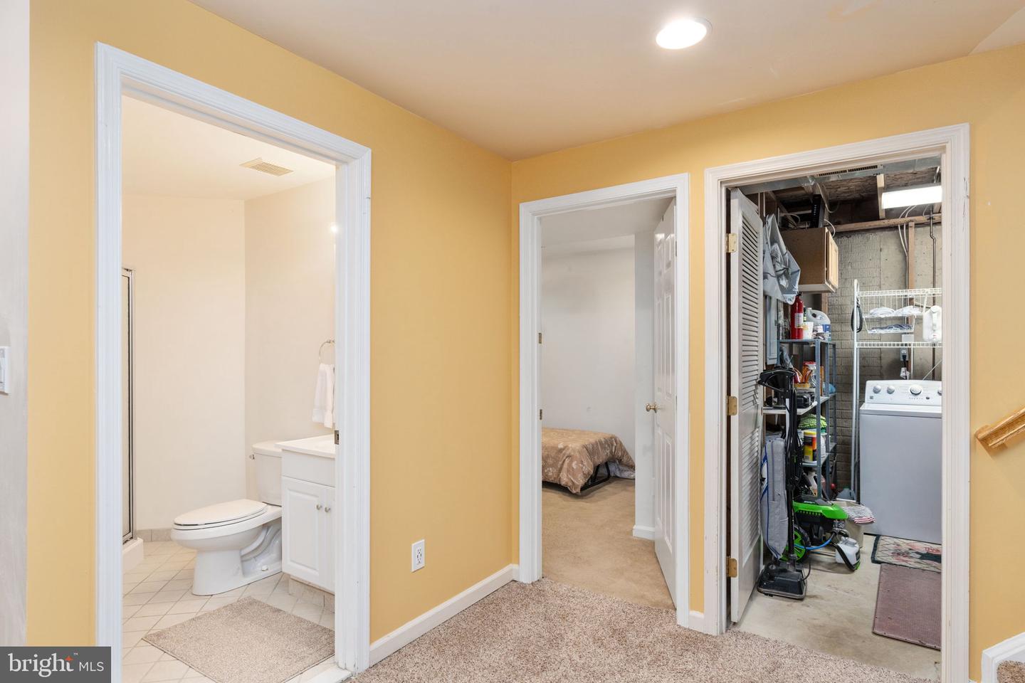 2580 SYLVAN MOOR LN, WOODBRIDGE, Virginia 22191, 4 Bedrooms Bedrooms, ,2 BathroomsBathrooms,Residential,For sale,2580 SYLVAN MOOR LN,VAPW2097676 MLS # VAPW2097676