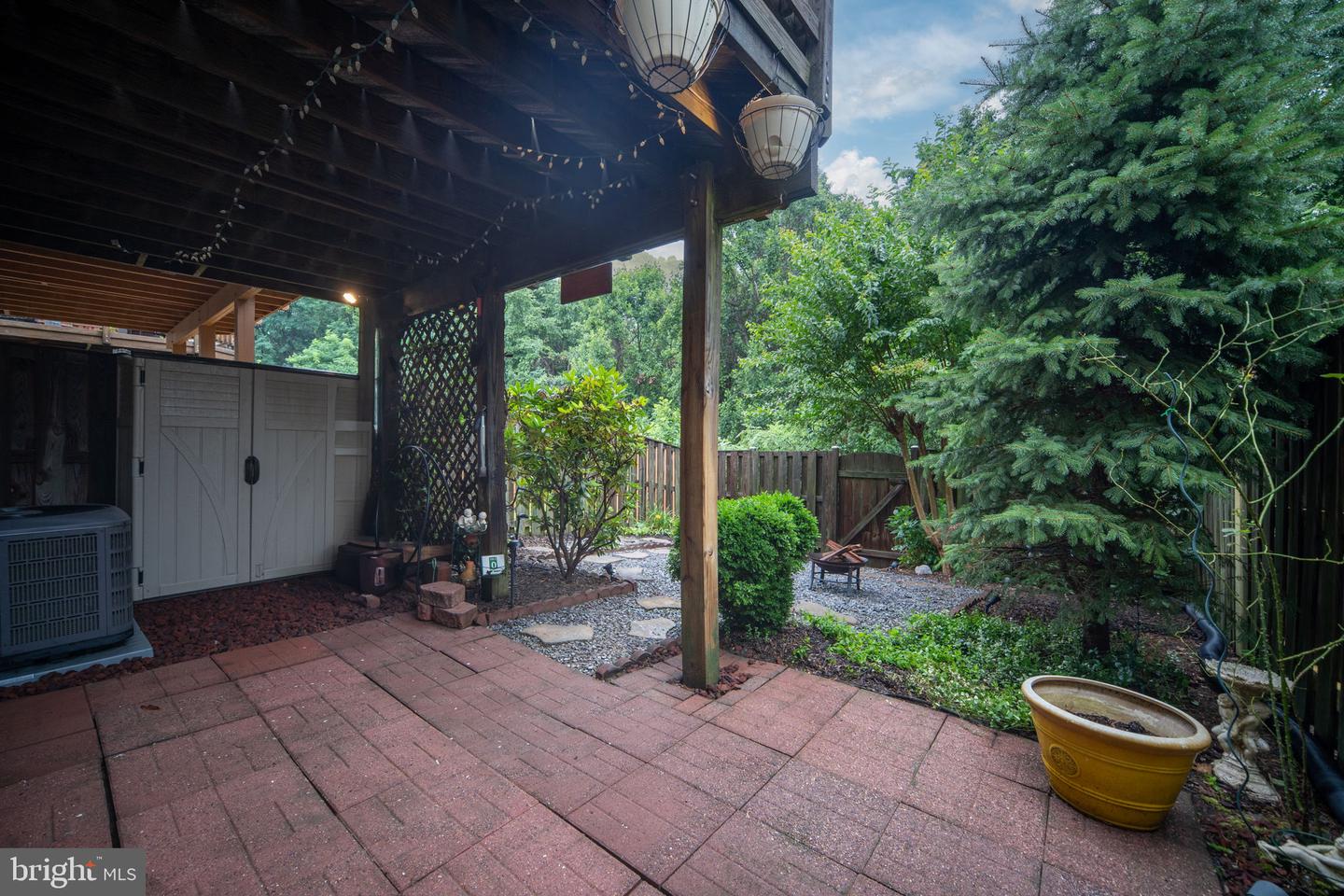 2580 SYLVAN MOOR LN, WOODBRIDGE, Virginia 22191, 4 Bedrooms Bedrooms, ,2 BathroomsBathrooms,Residential,For sale,2580 SYLVAN MOOR LN,VAPW2097676 MLS # VAPW2097676
