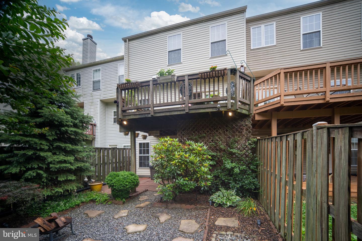 2580 SYLVAN MOOR LN, WOODBRIDGE, Virginia 22191, 4 Bedrooms Bedrooms, ,2 BathroomsBathrooms,Residential,For sale,2580 SYLVAN MOOR LN,VAPW2097676 MLS # VAPW2097676