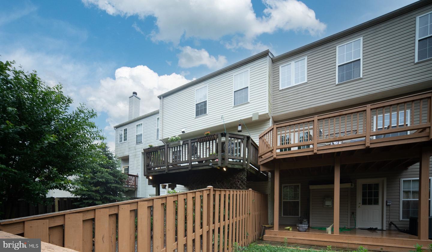 2580 SYLVAN MOOR LN, WOODBRIDGE, Virginia 22191, 4 Bedrooms Bedrooms, ,2 BathroomsBathrooms,Residential,For sale,2580 SYLVAN MOOR LN,VAPW2097676 MLS # VAPW2097676