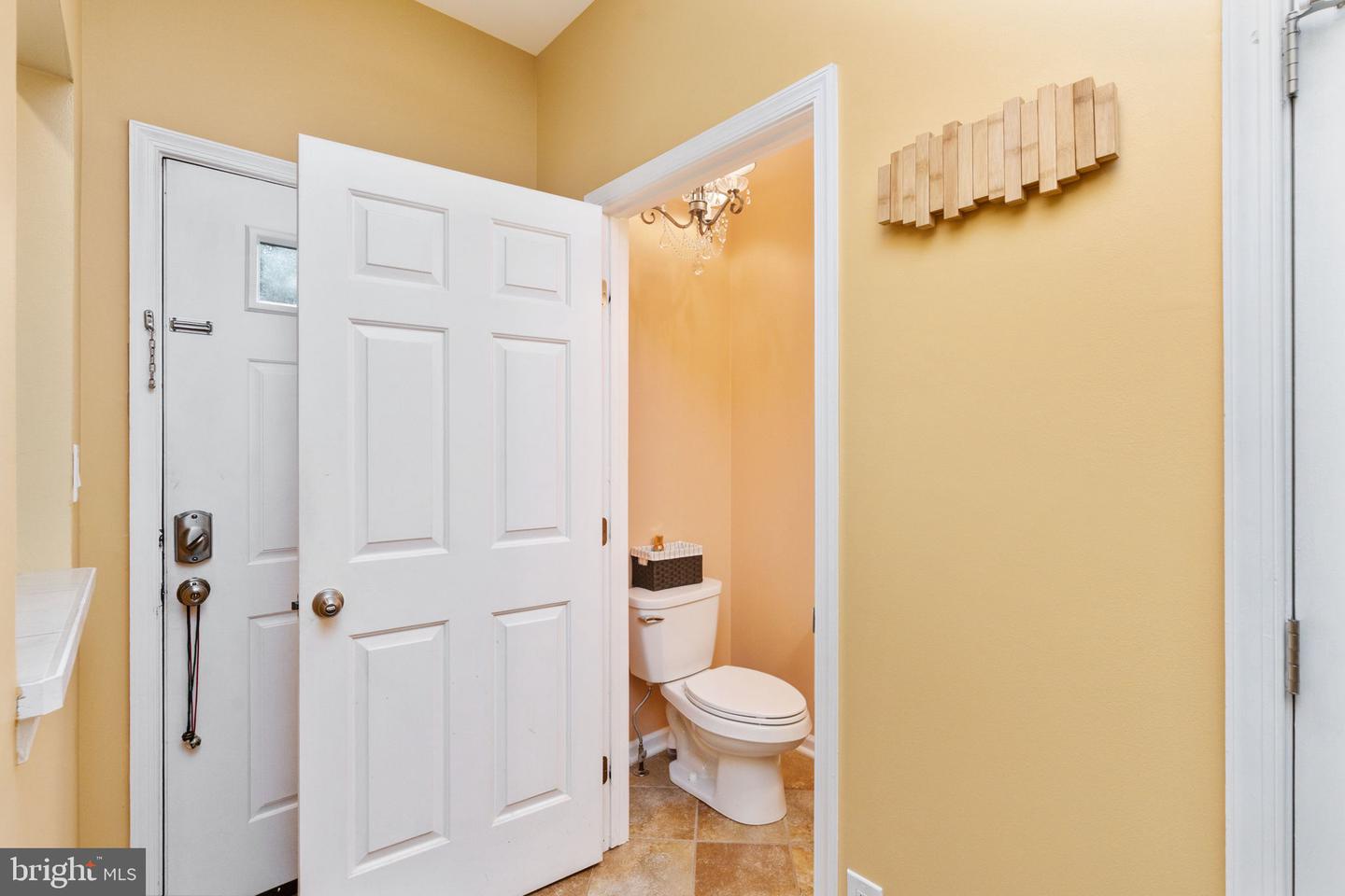 2580 SYLVAN MOOR LN, WOODBRIDGE, Virginia 22191, 4 Bedrooms Bedrooms, ,2 BathroomsBathrooms,Residential,For sale,2580 SYLVAN MOOR LN,VAPW2097676 MLS # VAPW2097676