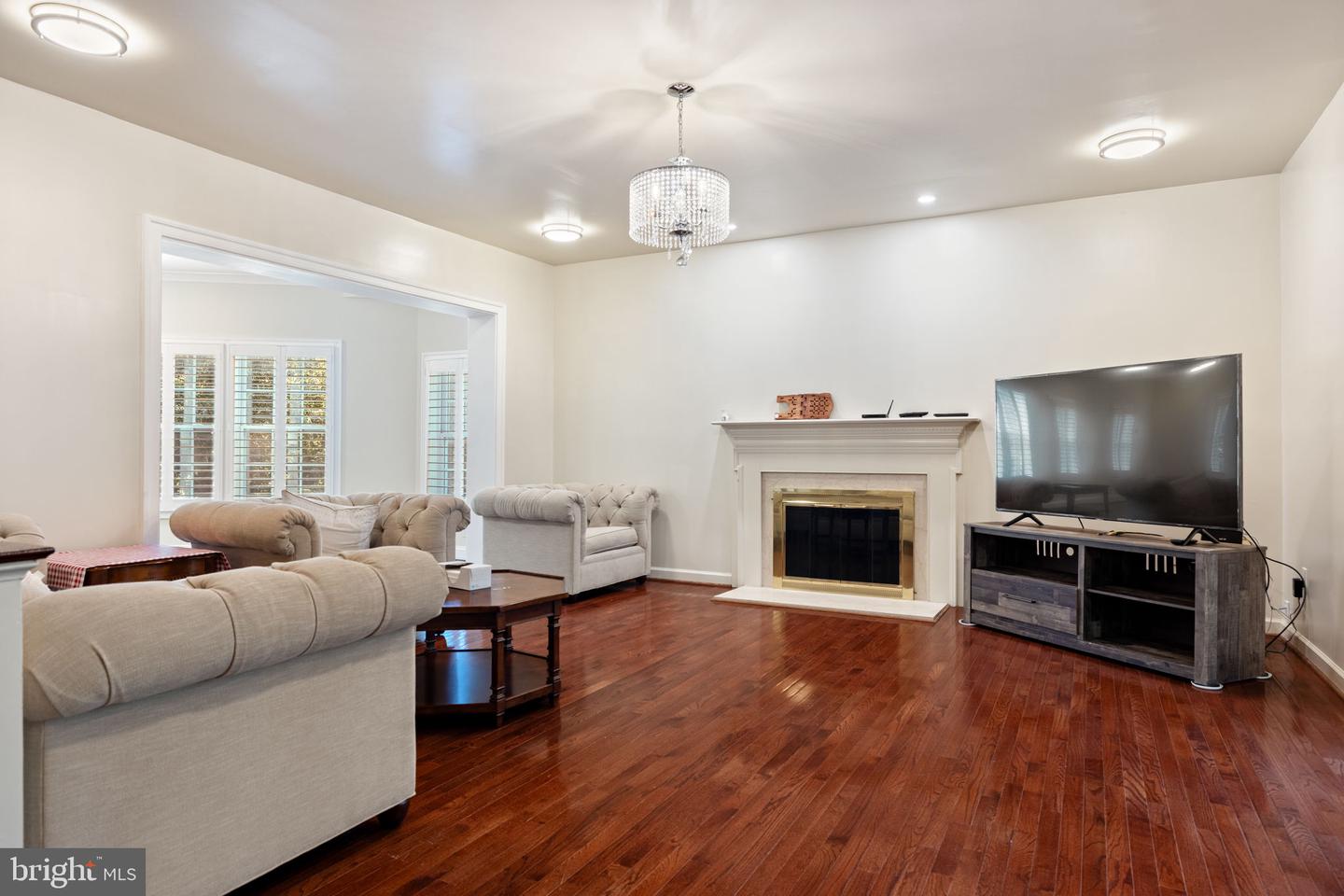 2407 LELLAH CT, DUNN LORING, Virginia 22027, 8 Bedrooms Bedrooms, ,8 BathroomsBathrooms,Residential,For sale,2407 LELLAH CT,VAFX2249642 MLS # VAFX2249642