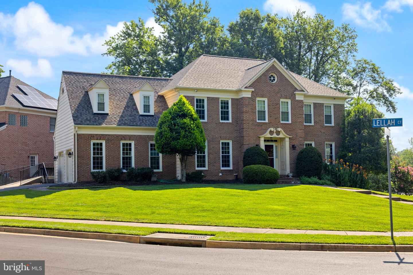2407 LELLAH CT, DUNN LORING, Virginia 22027, 8 Bedrooms Bedrooms, ,8 BathroomsBathrooms,Residential,For sale,2407 LELLAH CT,VAFX2249642 MLS # VAFX2249642