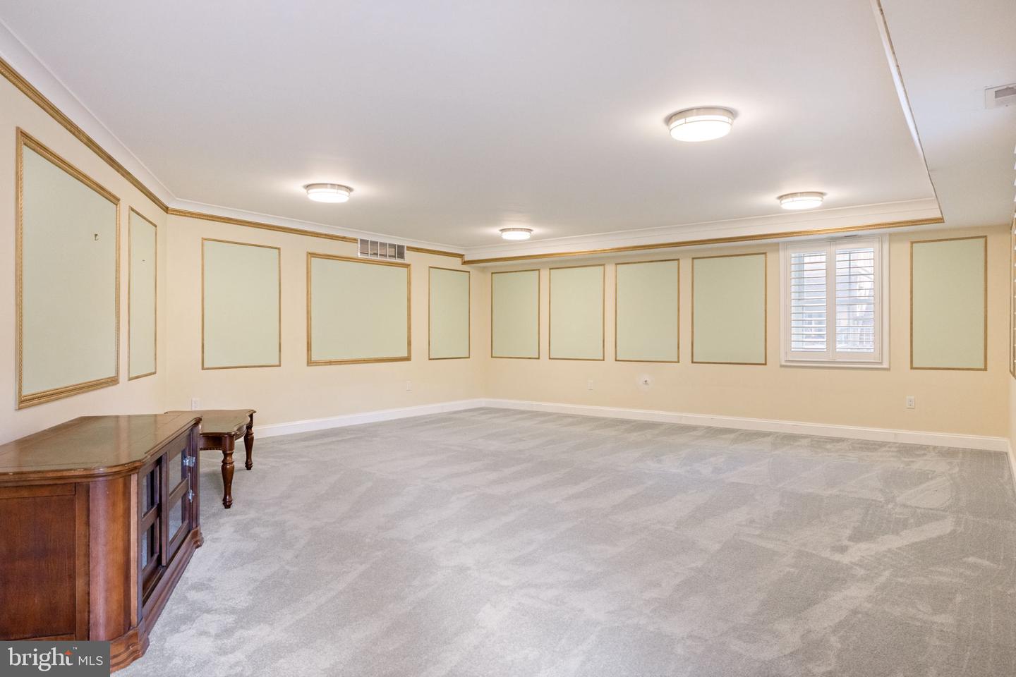 2407 LELLAH CT, DUNN LORING, Virginia 22027, 8 Bedrooms Bedrooms, ,8 BathroomsBathrooms,Residential,For sale,2407 LELLAH CT,VAFX2249642 MLS # VAFX2249642