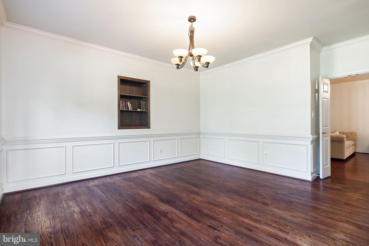2407 LELLAH CT, DUNN LORING, Virginia 22027, 8 Bedrooms Bedrooms, ,8 BathroomsBathrooms,Residential,For sale,2407 LELLAH CT,VAFX2249642 MLS # VAFX2249642