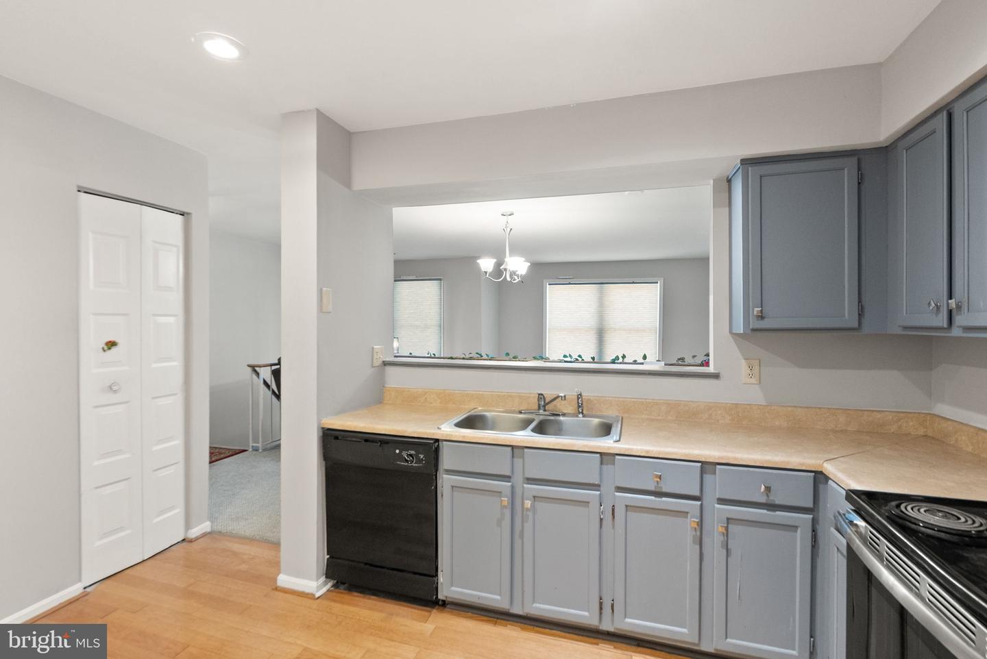 10484 STONINGTON LN, MANASSAS, Virginia 20109, 2 Bedrooms Bedrooms, ,3 BathroomsBathrooms,Residential,For sale,10484 STONINGTON LN,VAPW2097726 MLS # VAPW2097726
