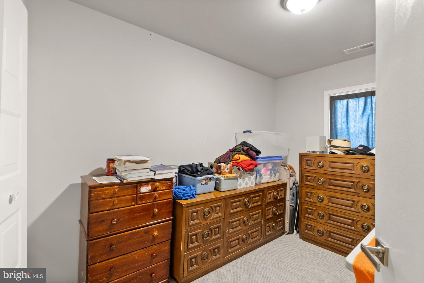 10484 STONINGTON LN, MANASSAS, Virginia 20109, 2 Bedrooms Bedrooms, ,3 BathroomsBathrooms,Residential,For sale,10484 STONINGTON LN,VAPW2097726 MLS # VAPW2097726