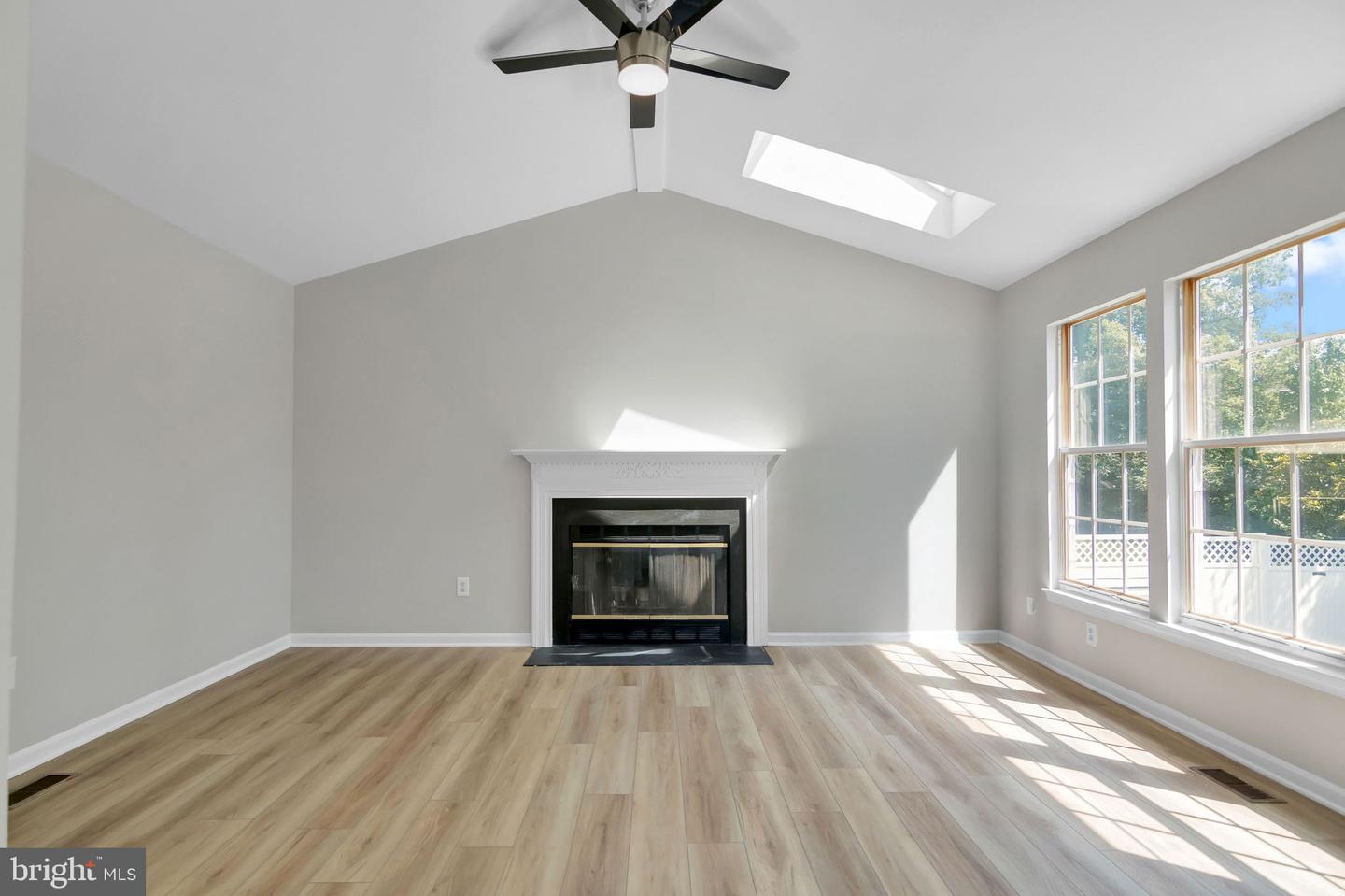 9659 ALLEGRO DR, MANASSAS, Virginia 20112, 5 Bedrooms Bedrooms, ,2 BathroomsBathrooms,Residential,For sale,9659 ALLEGRO DR,VAPW2097730 MLS # VAPW2097730