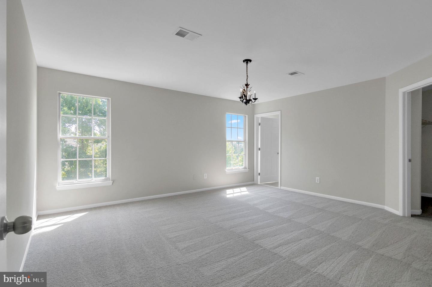 9659 ALLEGRO DR, MANASSAS, Virginia 20112, 5 Bedrooms Bedrooms, ,2 BathroomsBathrooms,Residential,For sale,9659 ALLEGRO DR,VAPW2097730 MLS # VAPW2097730