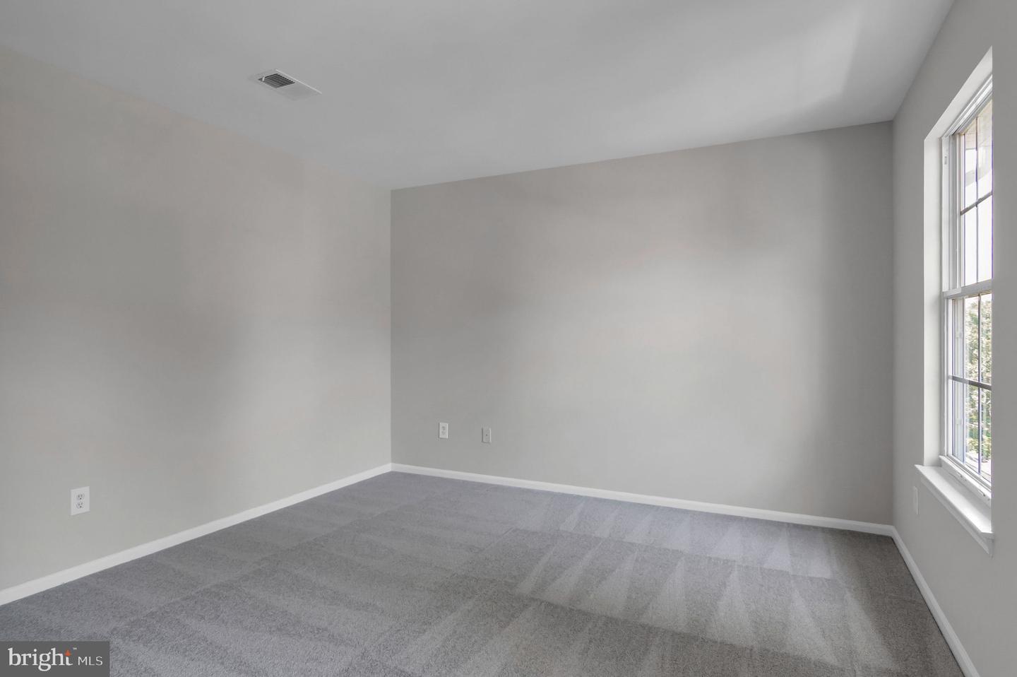 9659 ALLEGRO DR, MANASSAS, Virginia 20112, 5 Bedrooms Bedrooms, ,2 BathroomsBathrooms,Residential,For sale,9659 ALLEGRO DR,VAPW2097730 MLS # VAPW2097730