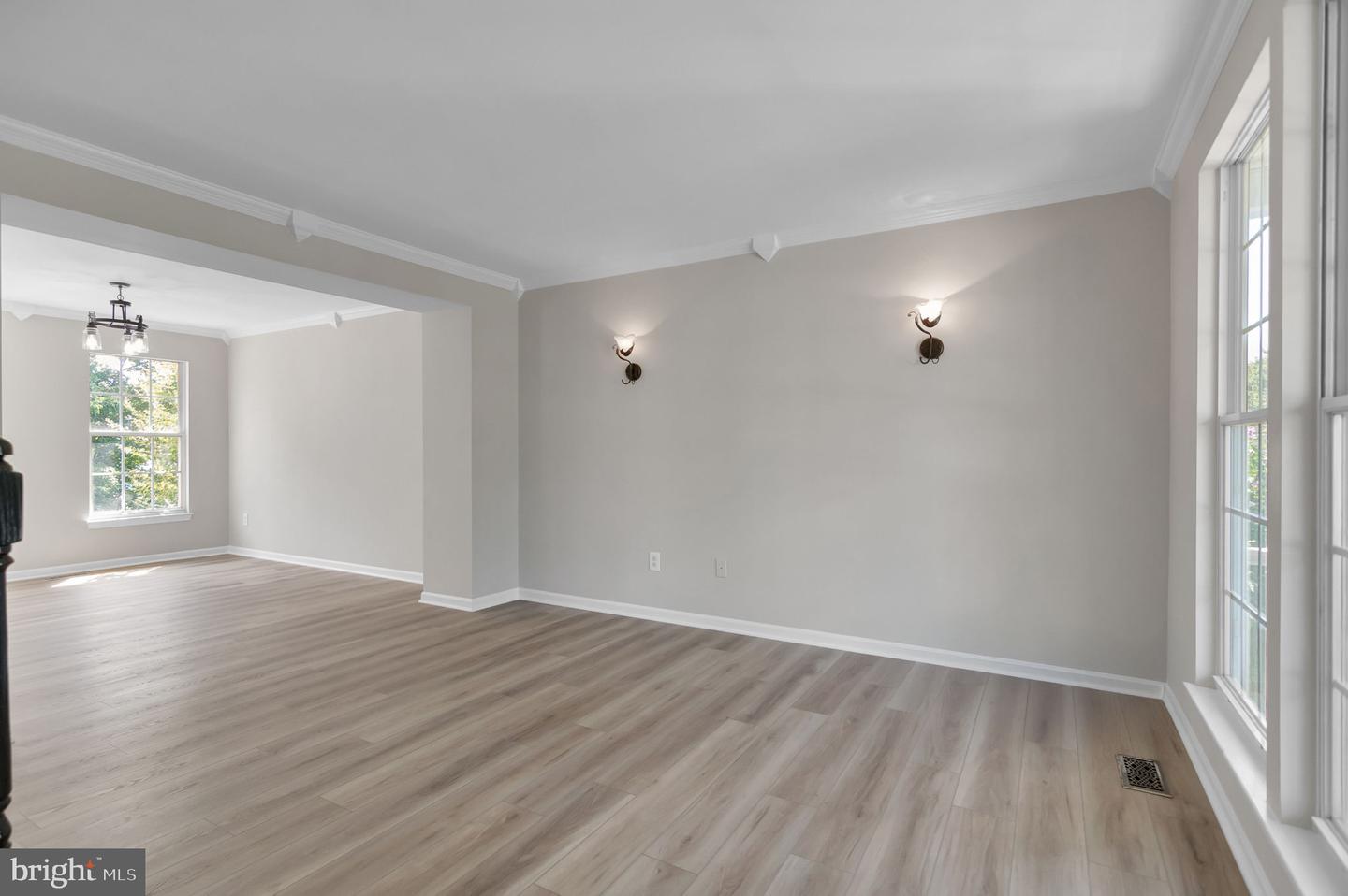 9659 ALLEGRO DR, MANASSAS, Virginia 20112, 5 Bedrooms Bedrooms, ,2 BathroomsBathrooms,Residential,For sale,9659 ALLEGRO DR,VAPW2097730 MLS # VAPW2097730