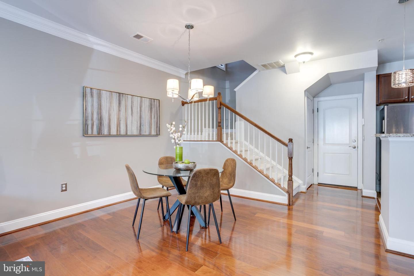 2322 MERSEYSIDE DR, WOODBRIDGE, Virginia 22191, 2 Bedrooms Bedrooms, ,2 BathroomsBathrooms,Residential,For sale,2322 MERSEYSIDE DR,VAPW2097748 MLS # VAPW2097748