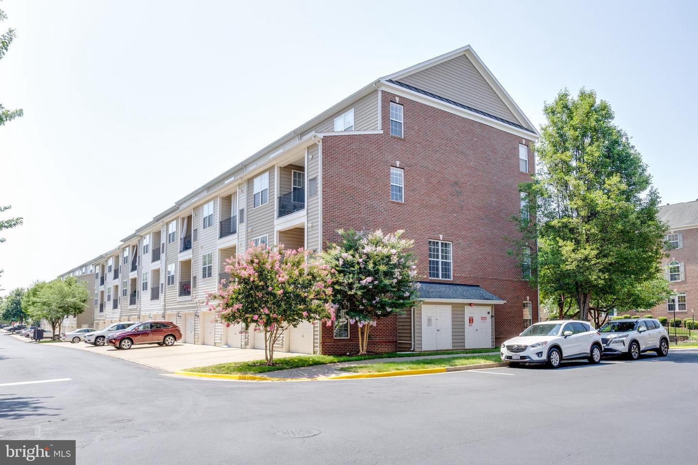 2322 MERSEYSIDE DR, WOODBRIDGE, Virginia 22191, 2 Bedrooms Bedrooms, ,2 BathroomsBathrooms,Residential,For sale,2322 MERSEYSIDE DR,VAPW2097748 MLS # VAPW2097748