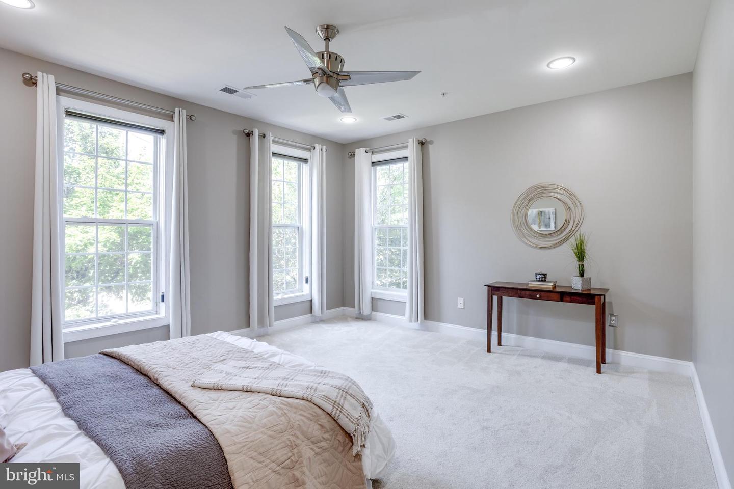 2322 MERSEYSIDE DR, WOODBRIDGE, Virginia 22191, 2 Bedrooms Bedrooms, ,2 BathroomsBathrooms,Residential,For sale,2322 MERSEYSIDE DR,VAPW2097748 MLS # VAPW2097748