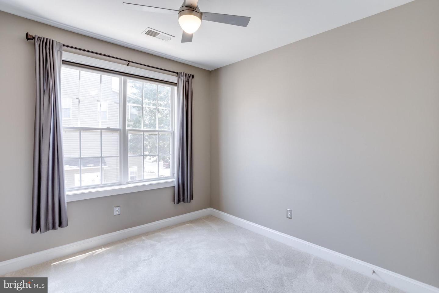 2322 MERSEYSIDE DR, WOODBRIDGE, Virginia 22191, 2 Bedrooms Bedrooms, ,2 BathroomsBathrooms,Residential,For sale,2322 MERSEYSIDE DR,VAPW2097748 MLS # VAPW2097748