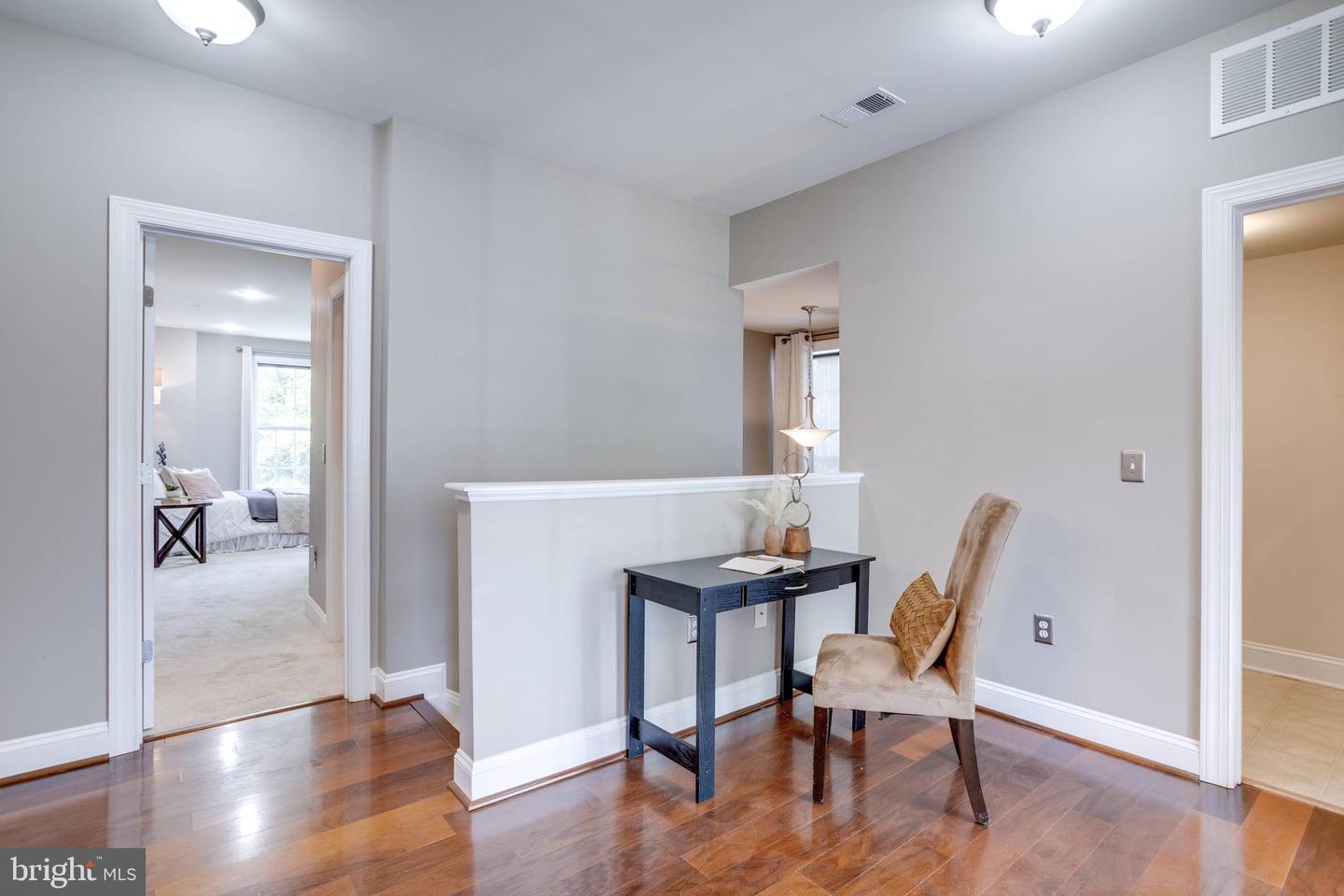 2322 MERSEYSIDE DR, WOODBRIDGE, Virginia 22191, 2 Bedrooms Bedrooms, ,2 BathroomsBathrooms,Residential,For sale,2322 MERSEYSIDE DR,VAPW2097748 MLS # VAPW2097748