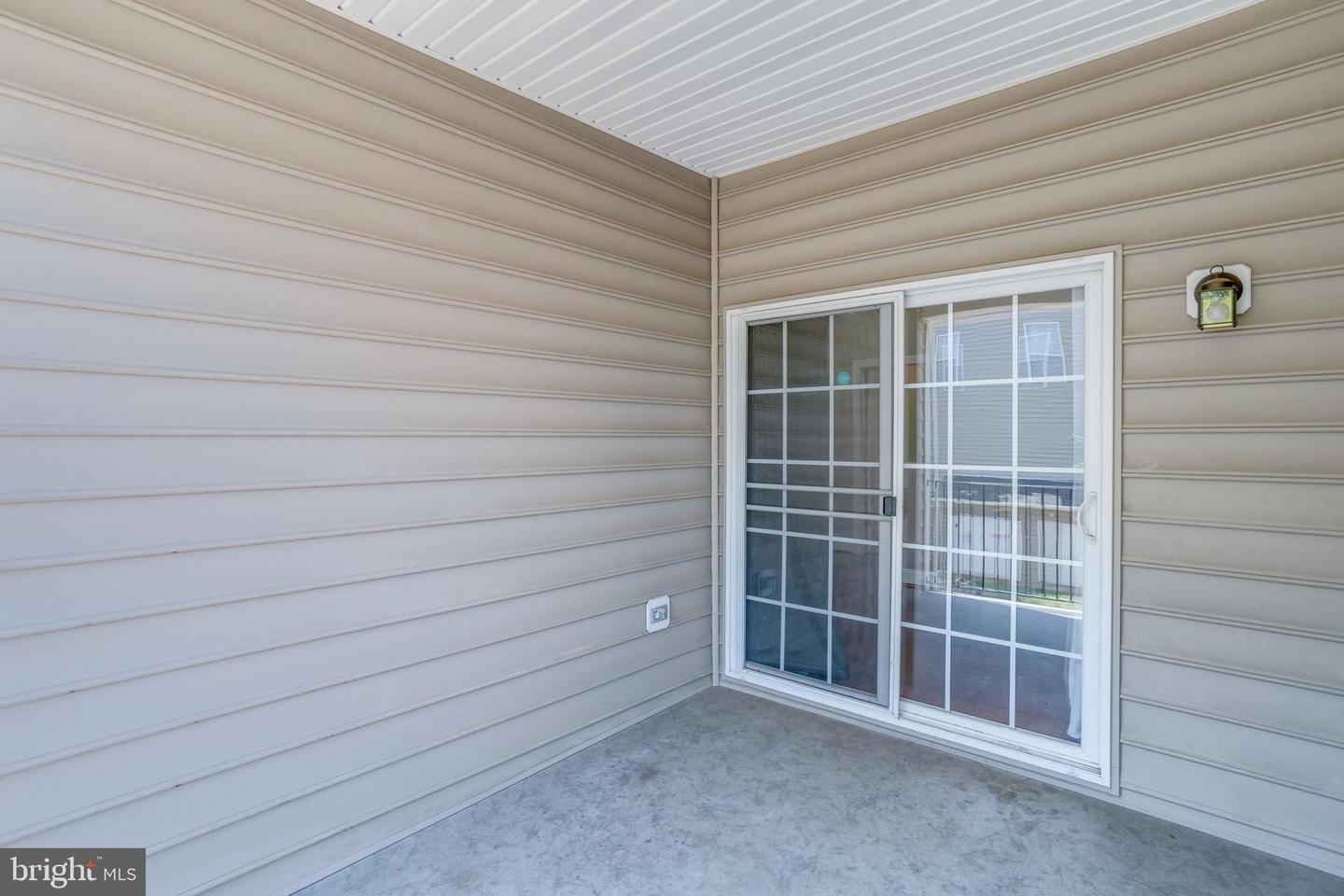 2322 MERSEYSIDE DR, WOODBRIDGE, Virginia 22191, 2 Bedrooms Bedrooms, ,2 BathroomsBathrooms,Residential,For sale,2322 MERSEYSIDE DR,VAPW2097748 MLS # VAPW2097748