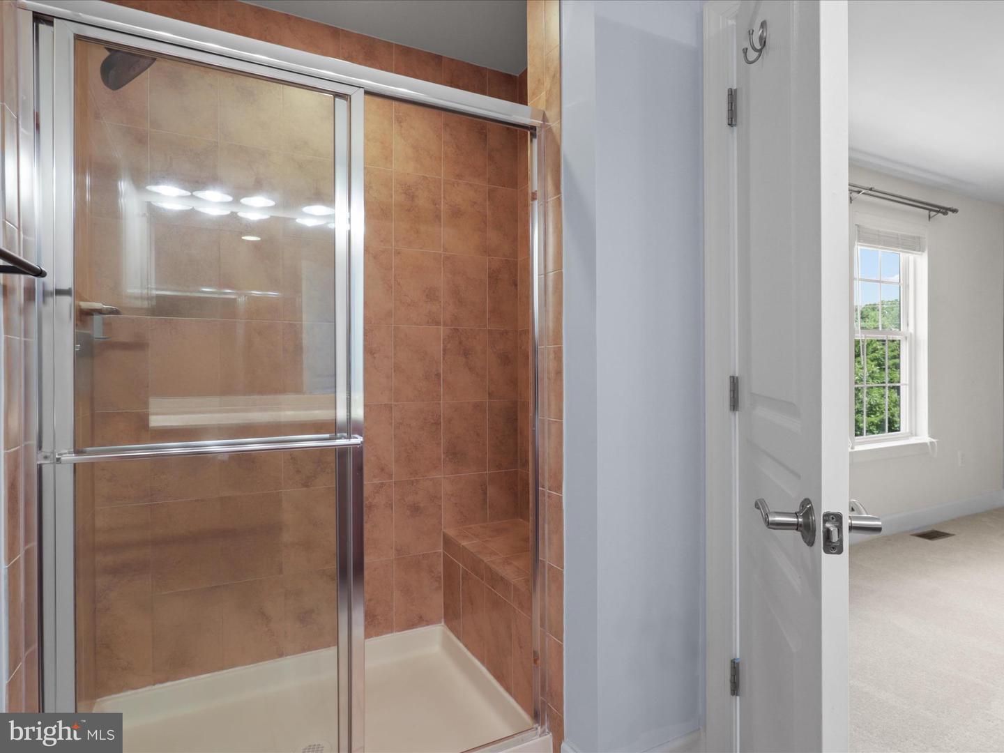 6272 SUMMIT POINT CT, ALEXANDRIA, Virginia 22310, 3 Bedrooms Bedrooms, ,2 BathroomsBathrooms,Residential,For sale,6272 SUMMIT POINT CT,VAFX2249934 MLS # VAFX2249934