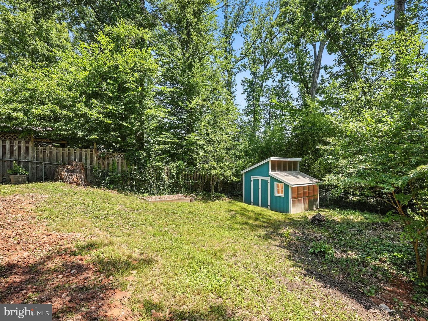5105 LINETTE LN, ANNANDALE, Virginia 22003, 4 Bedrooms Bedrooms, ,2 BathroomsBathrooms,Residential,For sale,5105 LINETTE LN,VAFX2250022 MLS # VAFX2250022