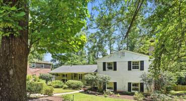 5105 LINETTE LN, ANNANDALE, Virginia 22003, 4 Bedrooms Bedrooms, ,2 BathroomsBathrooms,Residential,For sale,5105 LINETTE LN,VAFX2250022 MLS # VAFX2250022