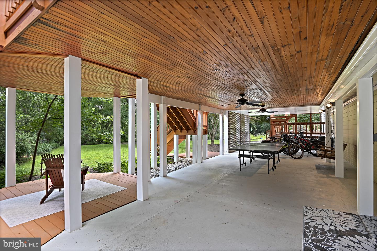 1681 ABBEY OAK DR, VIENNA, Virginia 22182, 5 Bedrooms Bedrooms, ,3 BathroomsBathrooms,Residential,For sale,1681 ABBEY OAK DR,VAFX2250084 MLS # VAFX2250084